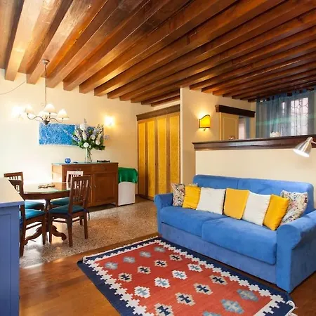 Charm - Close To Rialto And San Marco Apartment