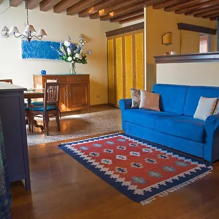 Daire Charm - Close To Rialto And San Marco *