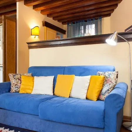 Apartamento Charm - Close To Rialto And San Marco